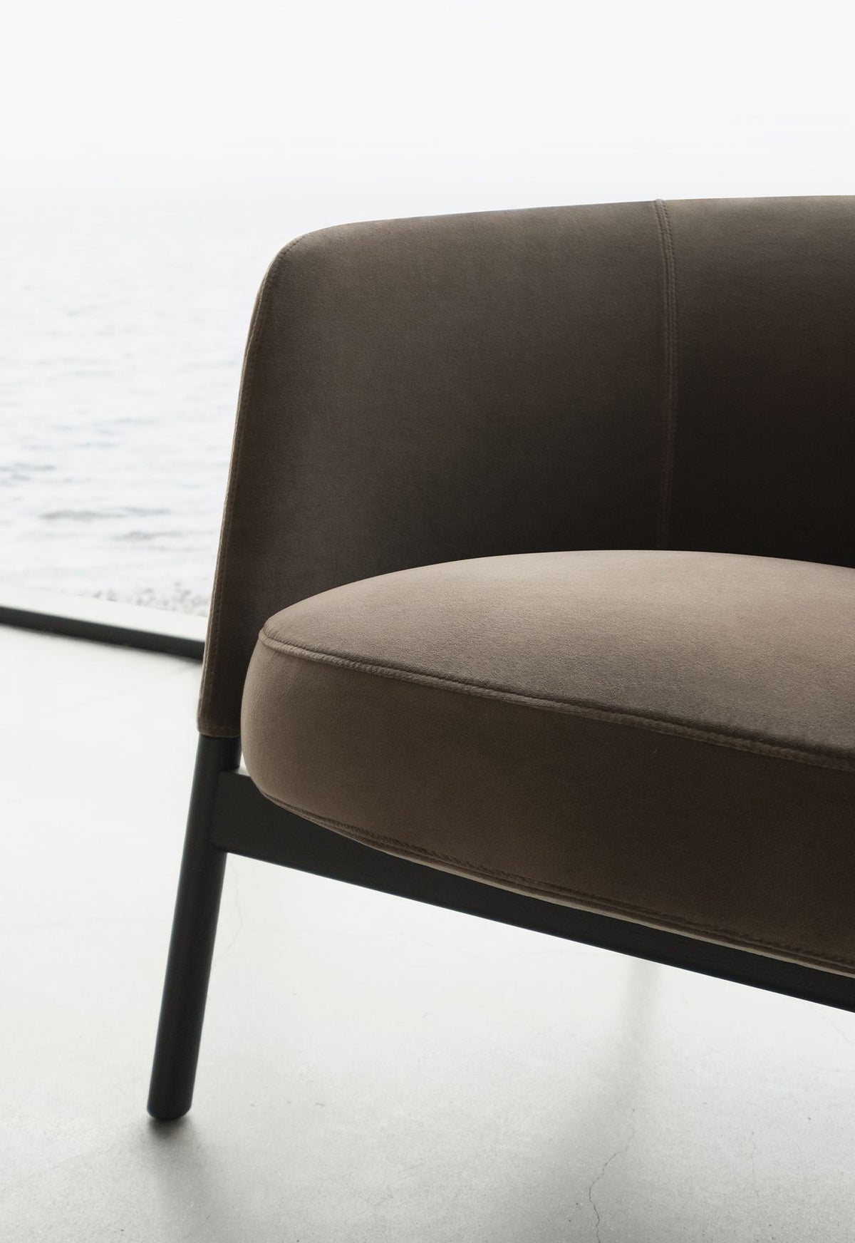 Collar 2 Seater by Bensen - gallery 7