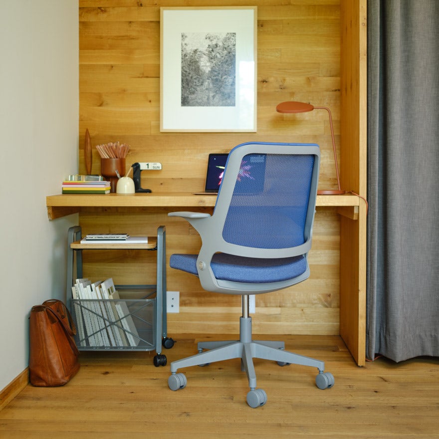 Knoll Ollo Task Chair with Knit Back, 5-Star Base