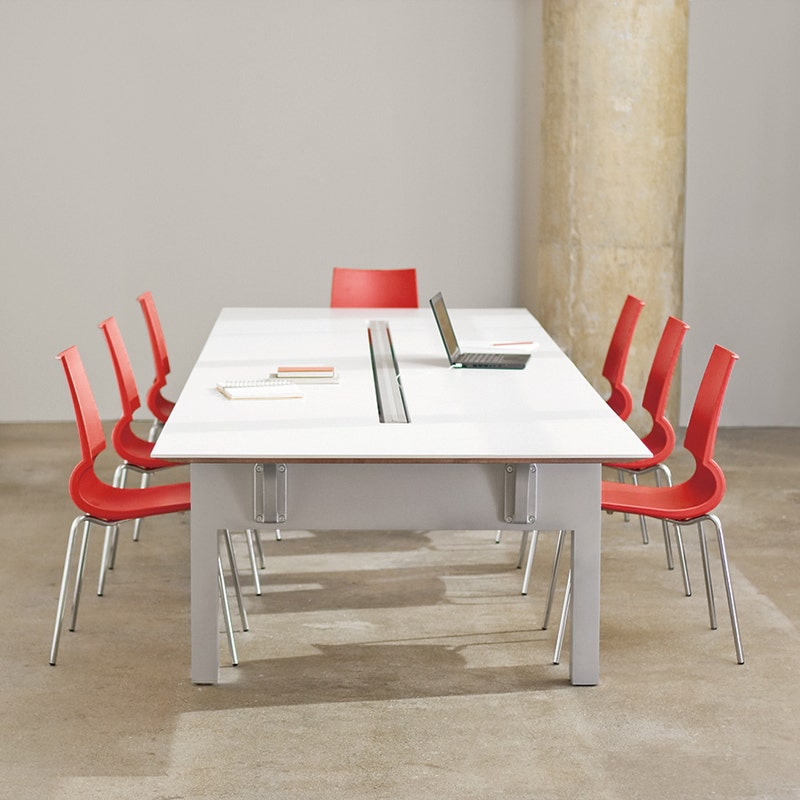 Knoll Marco Maran - Gigi® Armless Chair