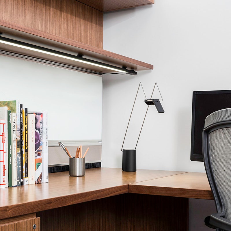 Knoll Sparrow® Desk Lamp