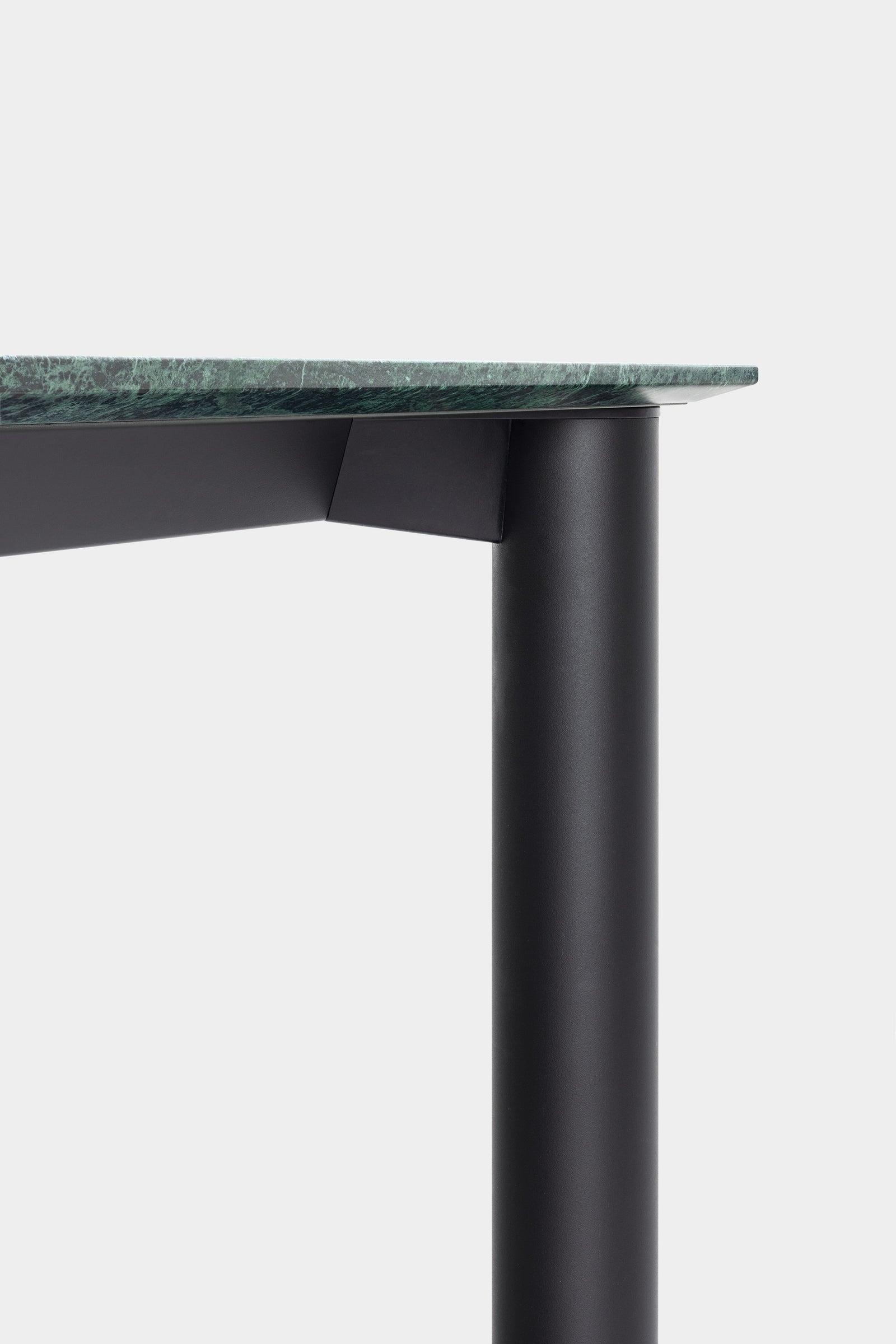 Table Bodoni