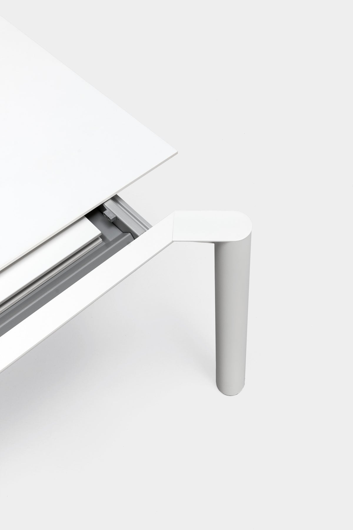 Table Bodoni