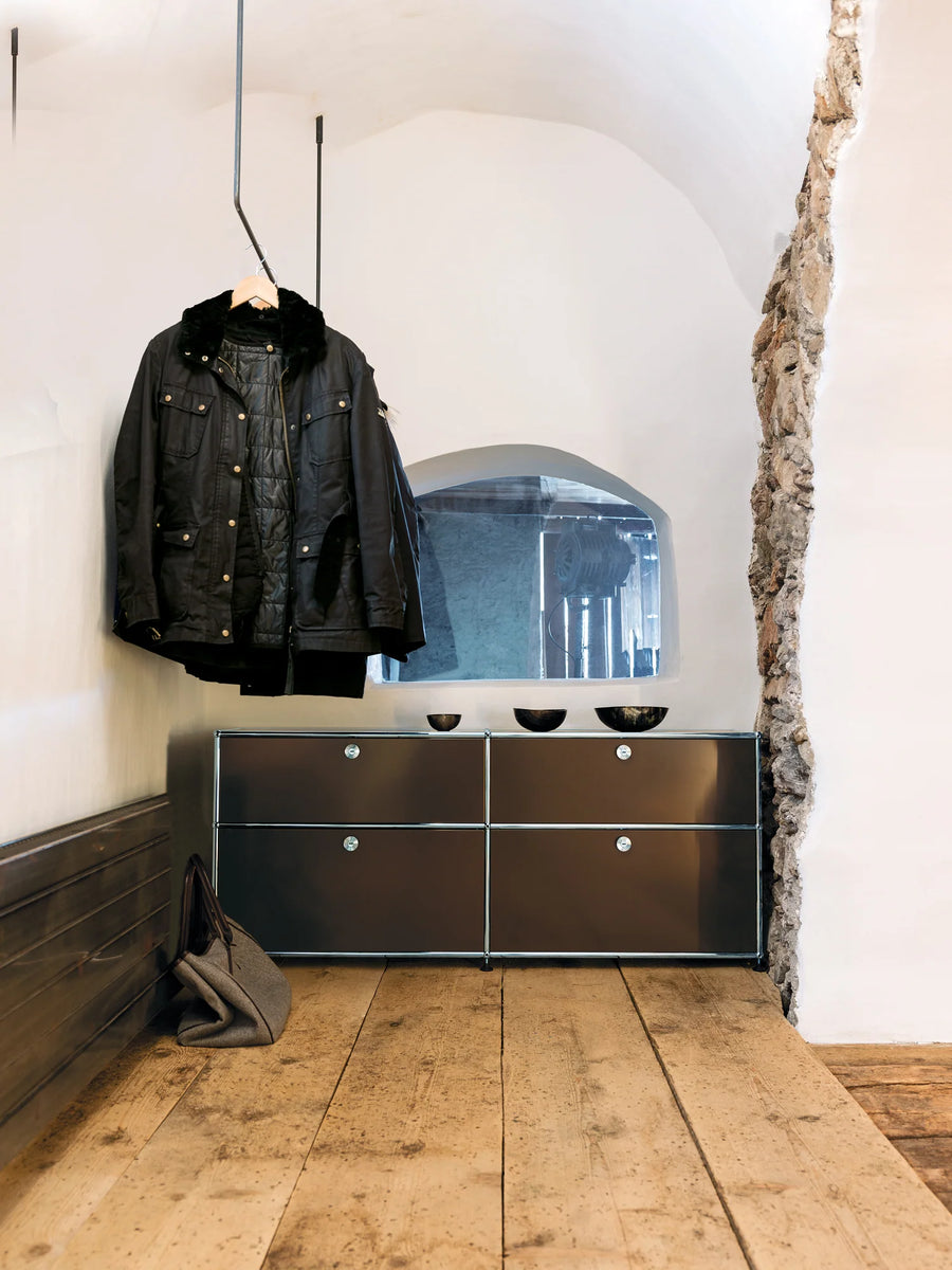 USM Haller Mid-Credenza D – Alteriors