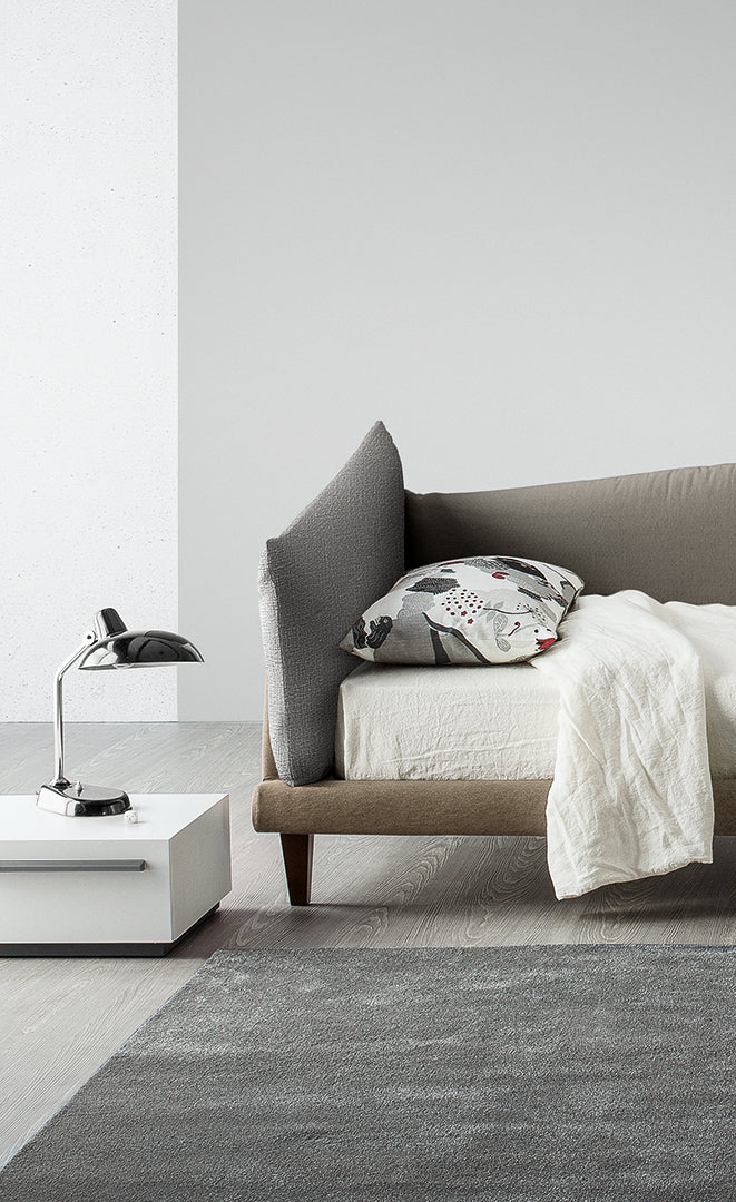 Picabia single bed