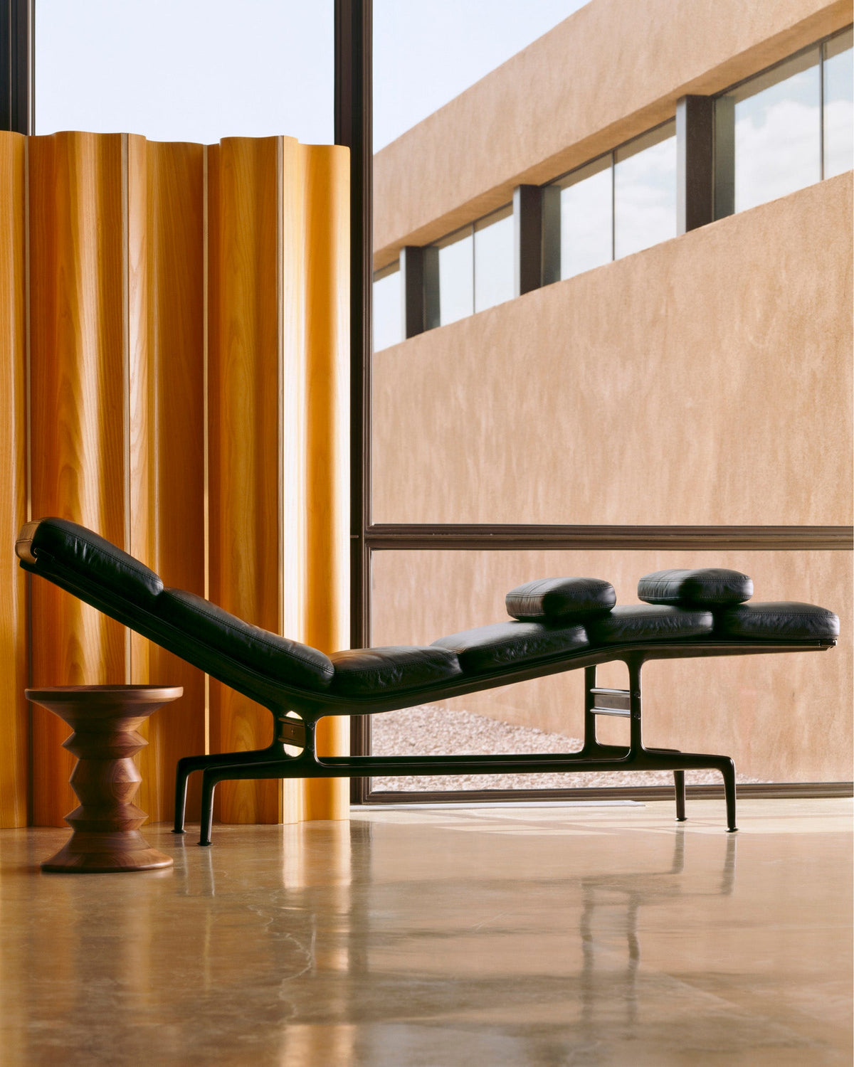 Herman Miller Eames® Chaise