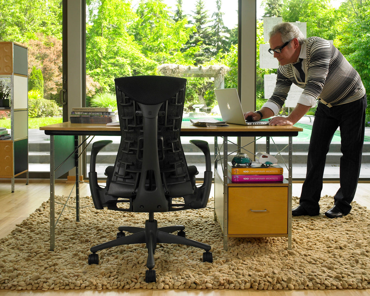 Herman Miller Eames® Desk Unit