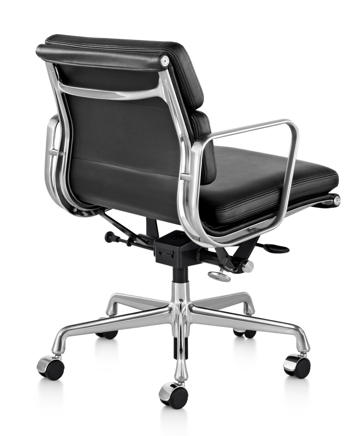 Herman Miller Eames® Soft Pad Management Chair