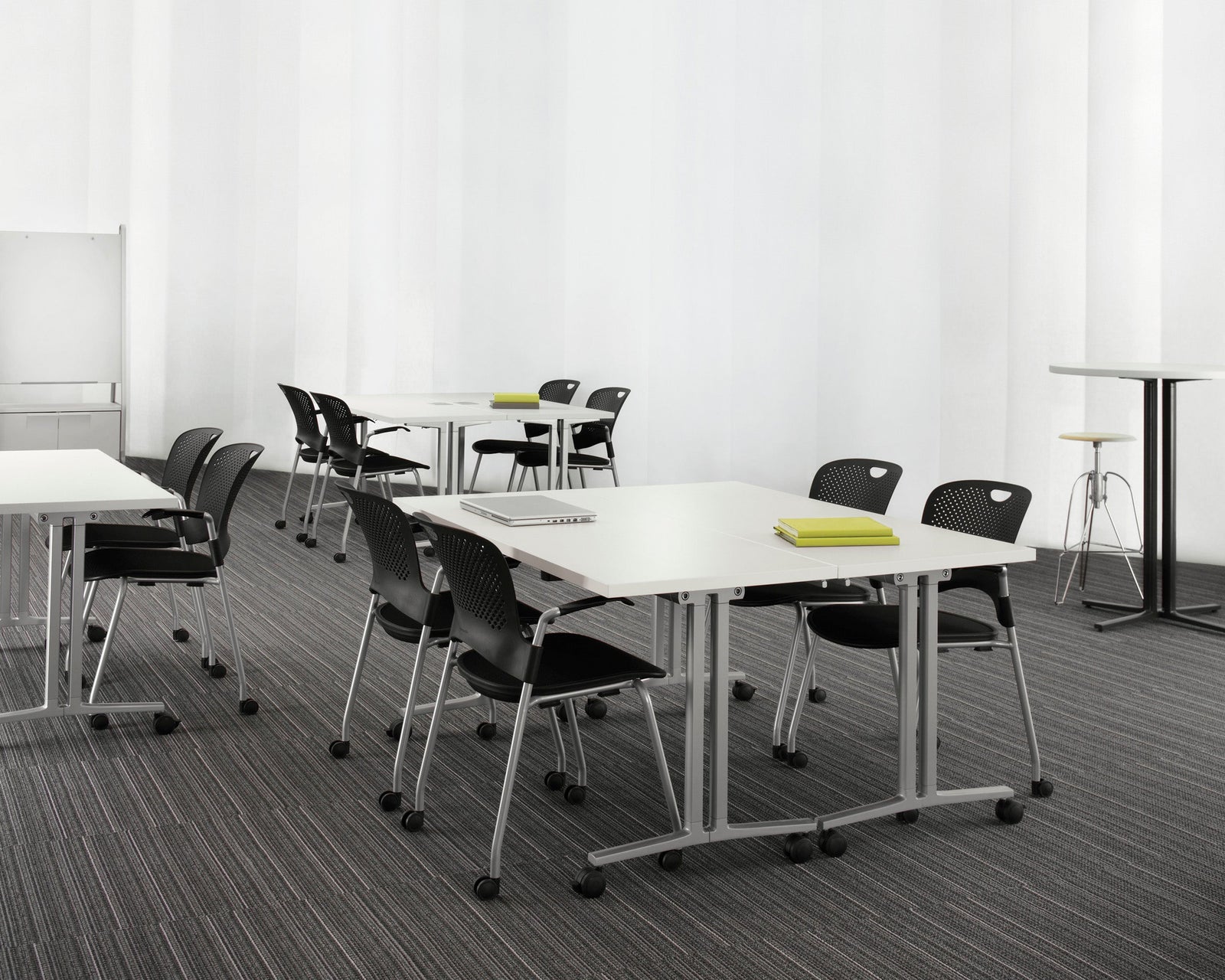 Herman Miller Everywhere™ Flip-Top Table - Rectangular