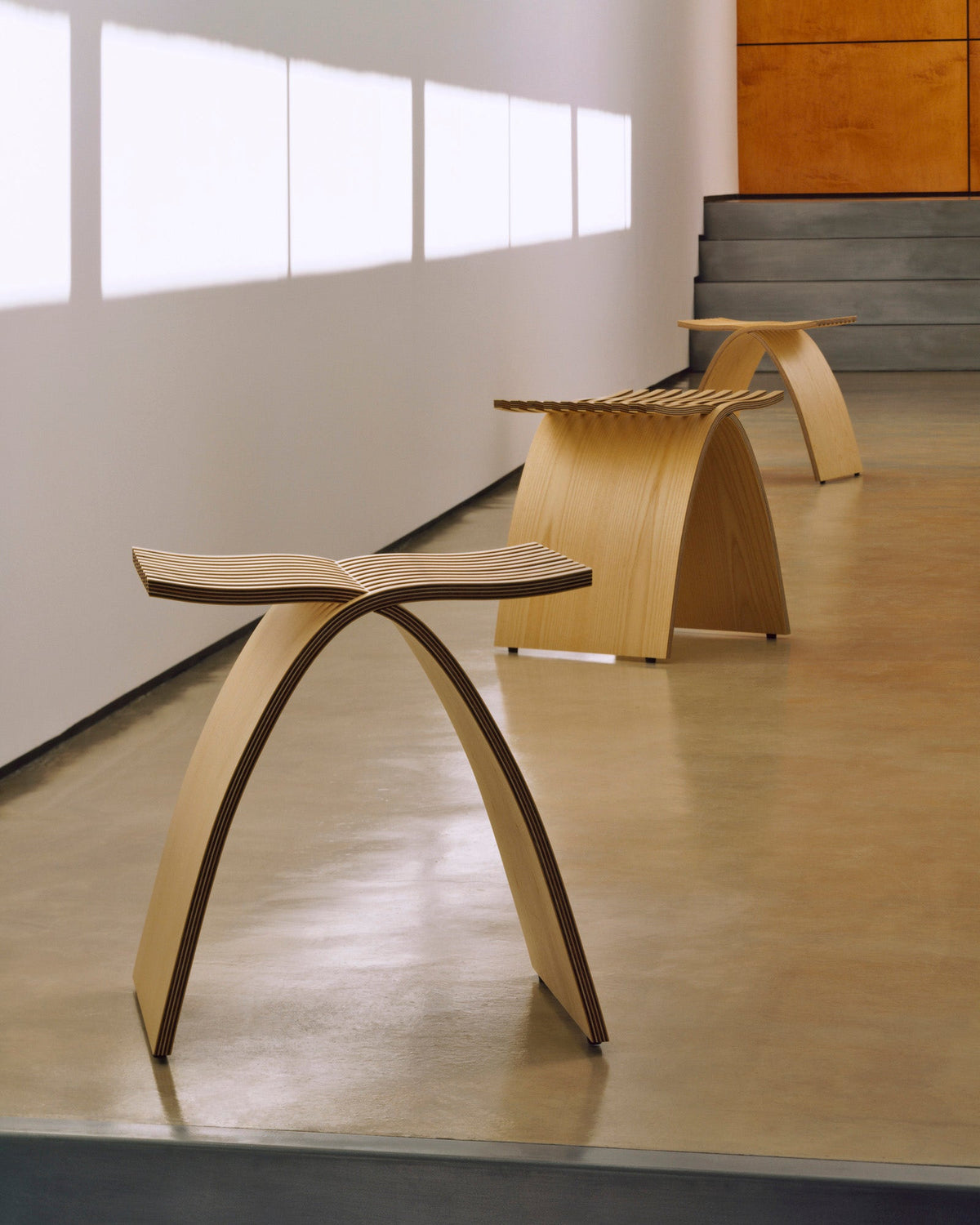 Herman Miller Capelli Stool > Light Ash
