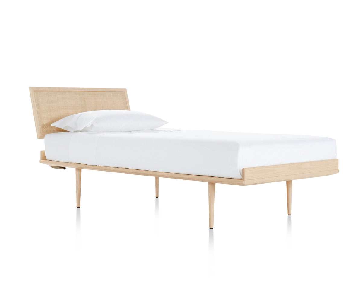 Herman Miller Nelson™ Thin Edge Bed