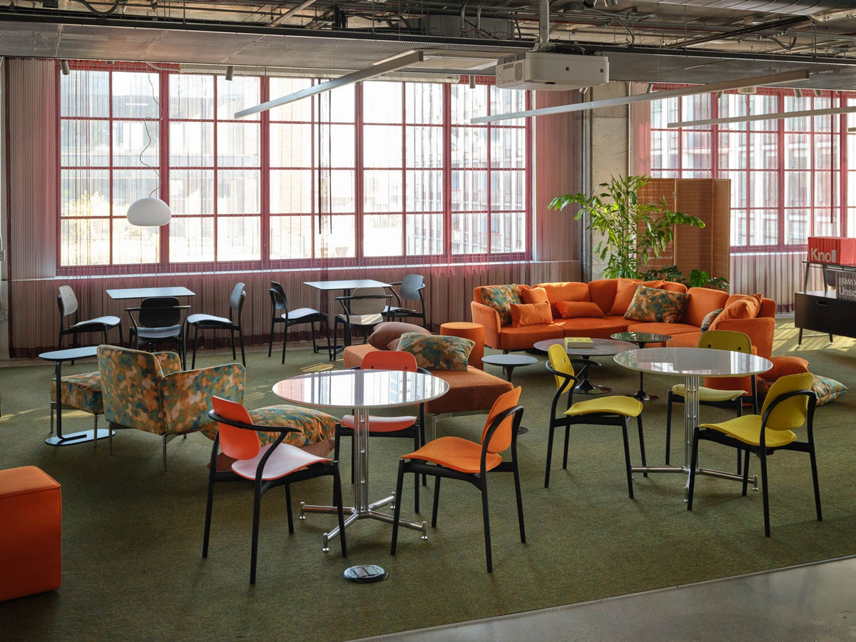 Knoll Iquo Chair