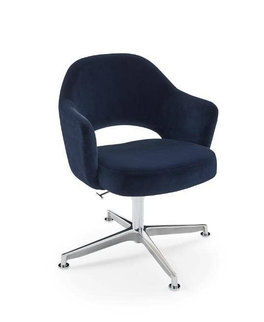 Knoll Saarinen - Executive Arm Chair with 4-Star Base