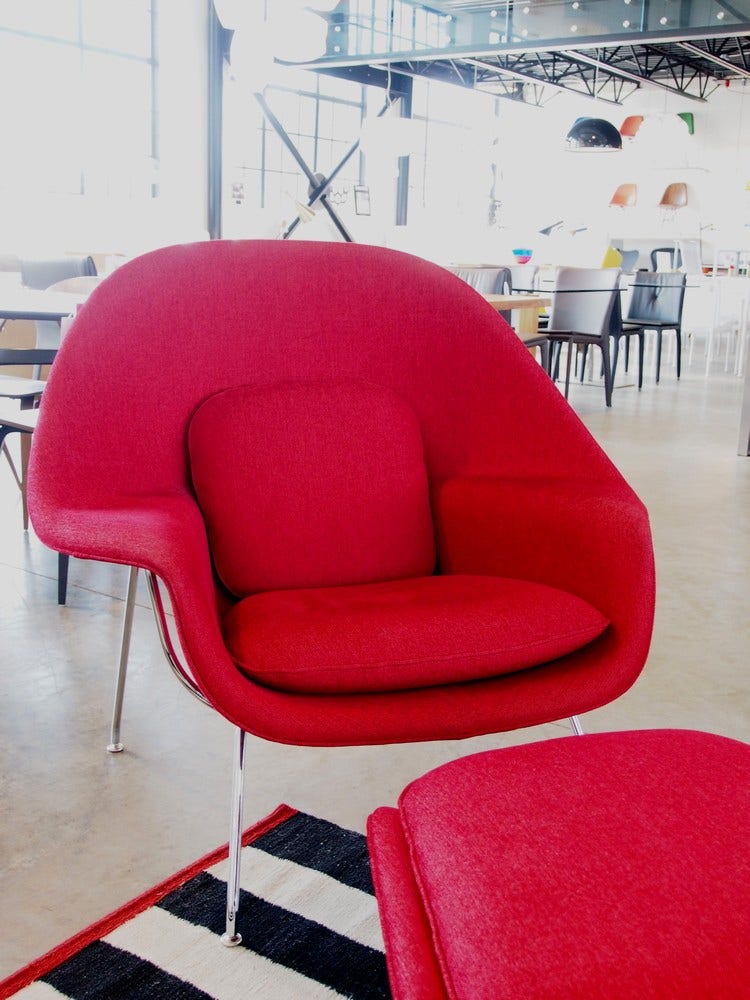 Knoll Saarinen - Womb® Chair