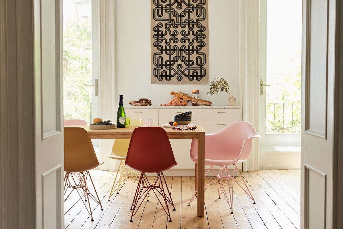 Herman Miller x HAY Eames® Molded Plastic Side Chair