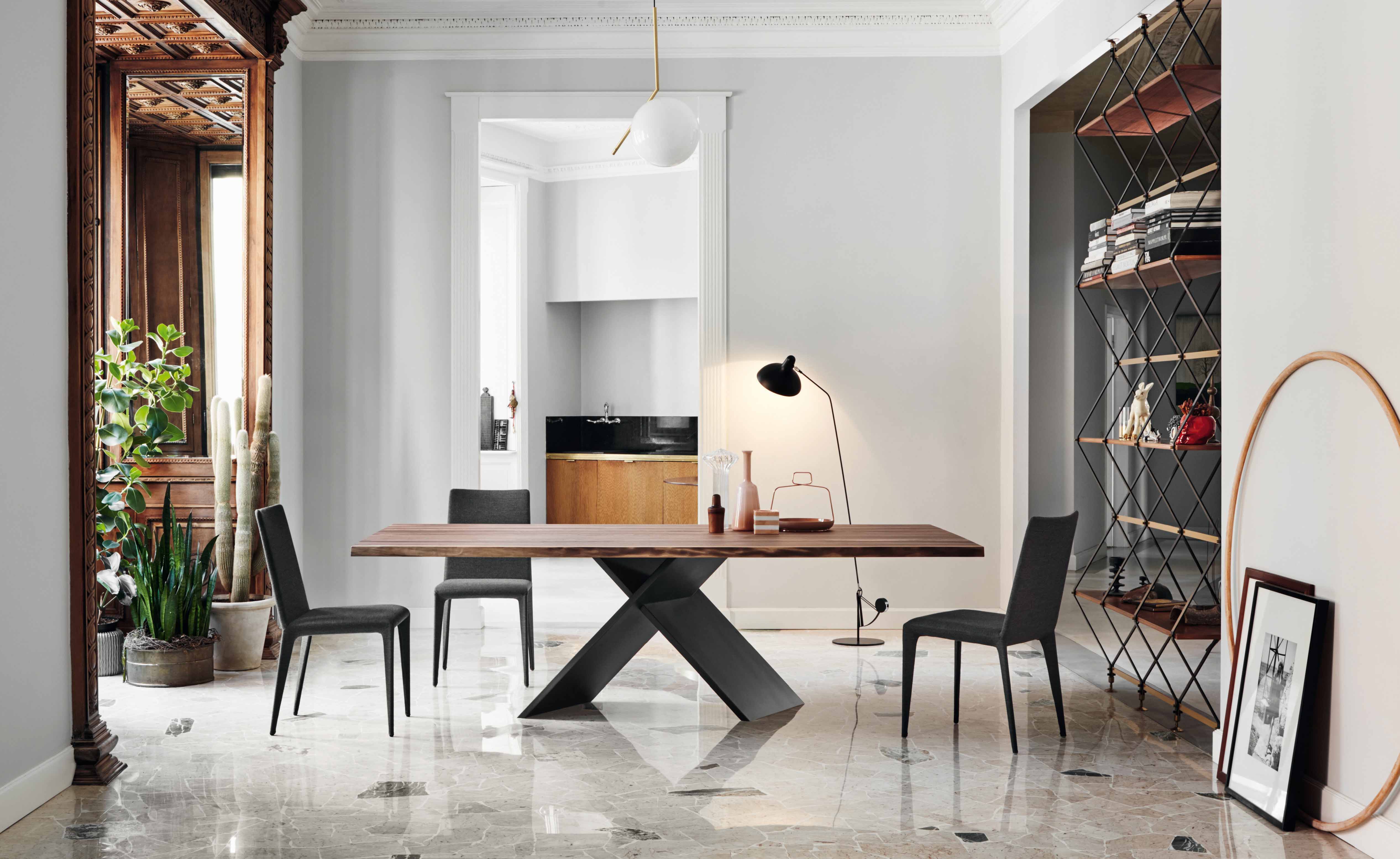 AX Dining Table