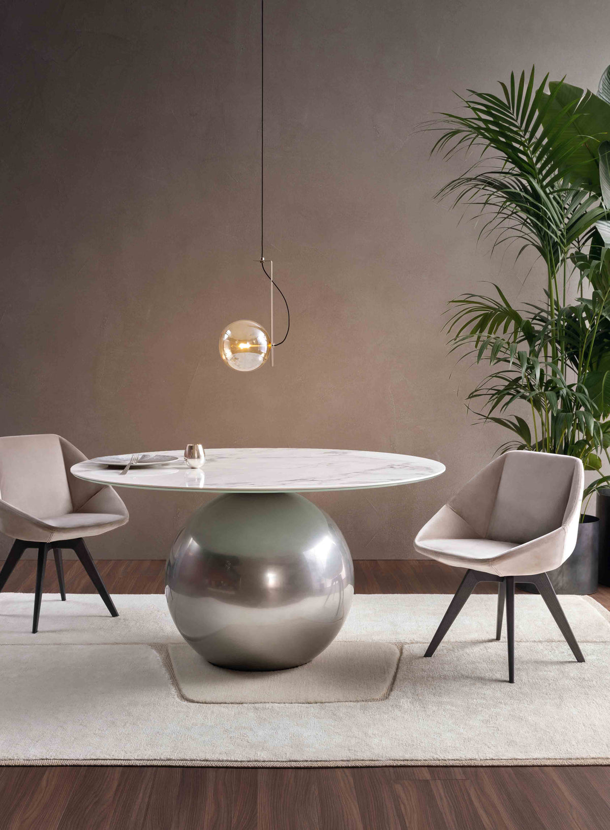 Suspension Bon Ton