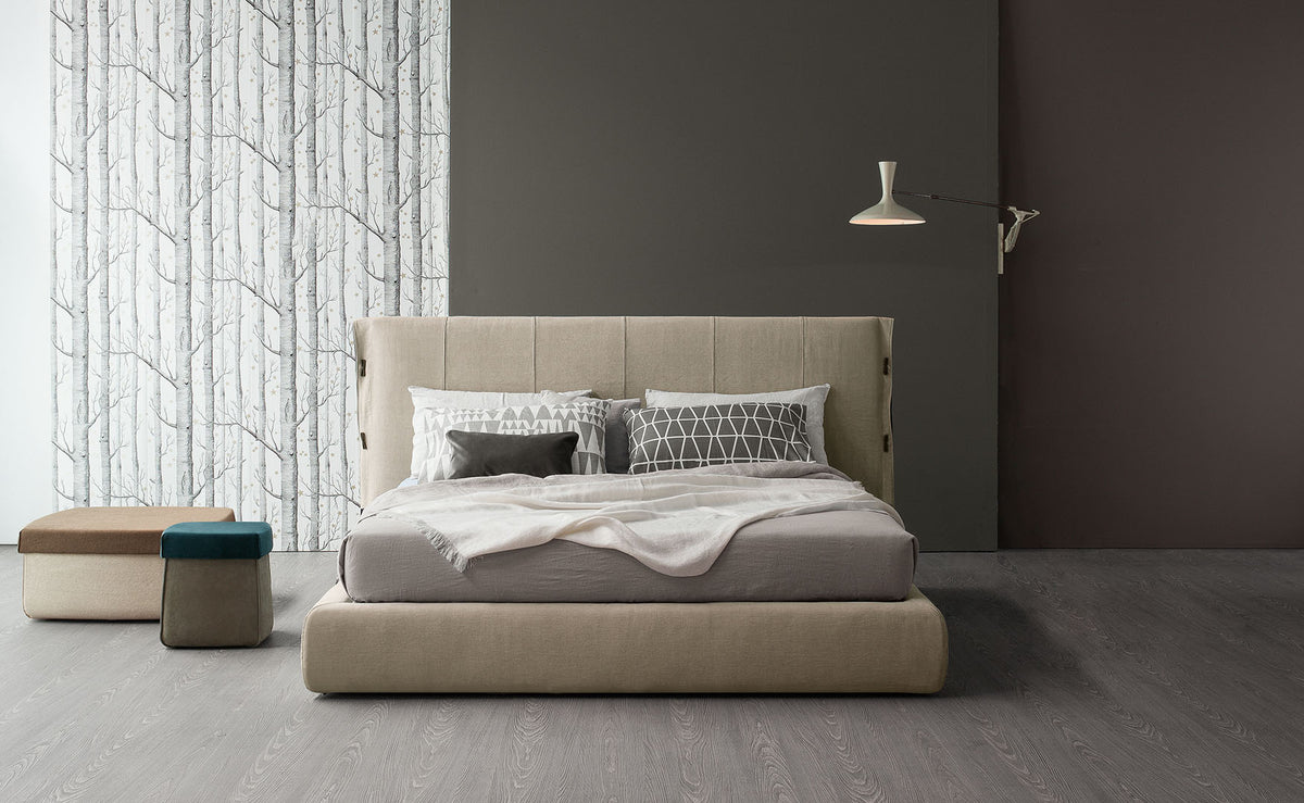Cuff Bed