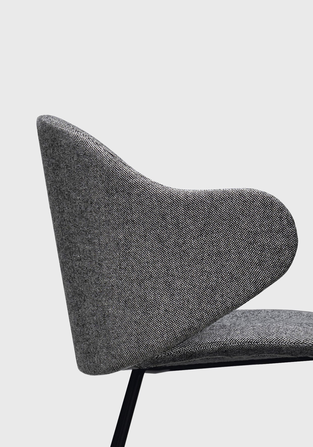 Dua Chair, Armchair & Stool