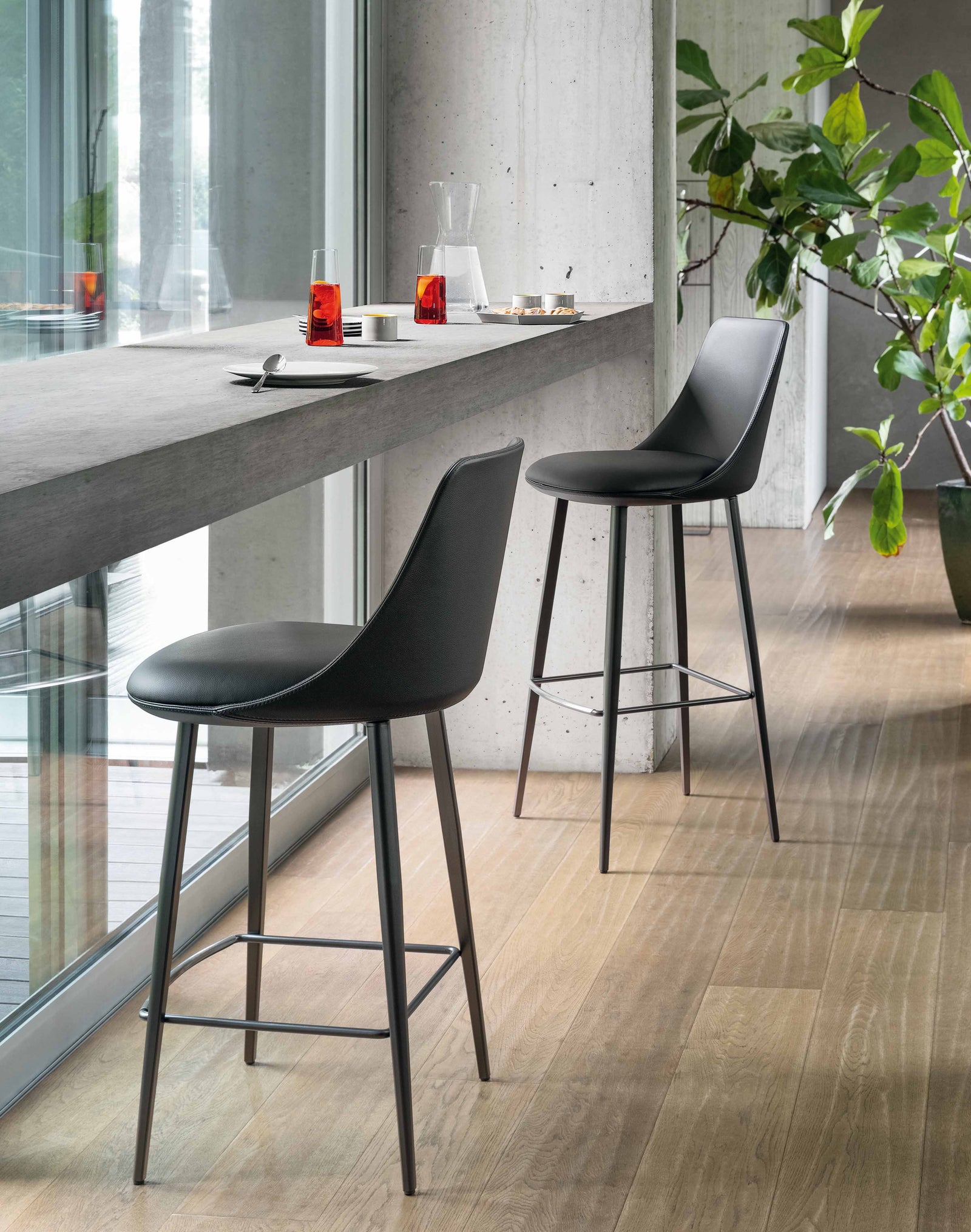 Tabouret Itala Too
