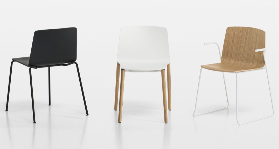 Chaise et tabouret Rama
