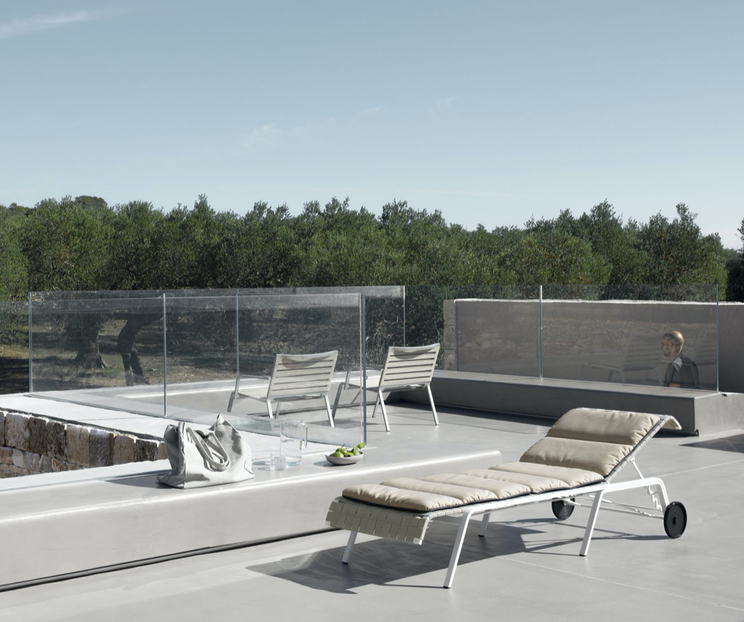 Rest — Chaise, Fauteuil de salon et Chaise longue