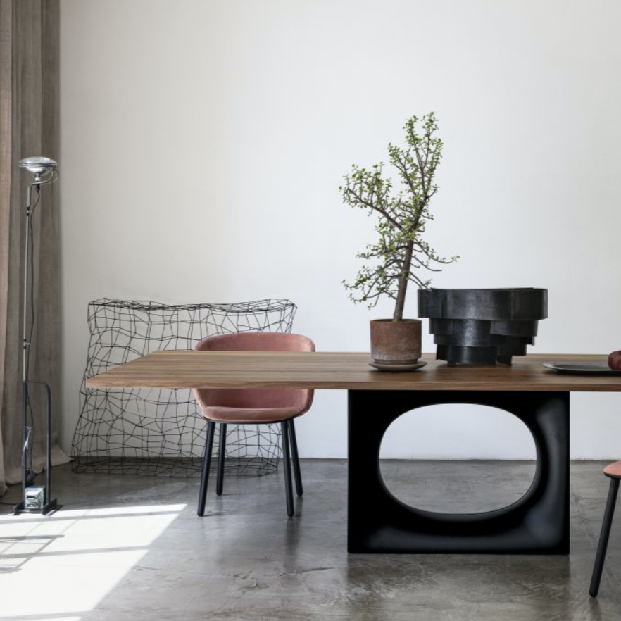 Holo Dining Table