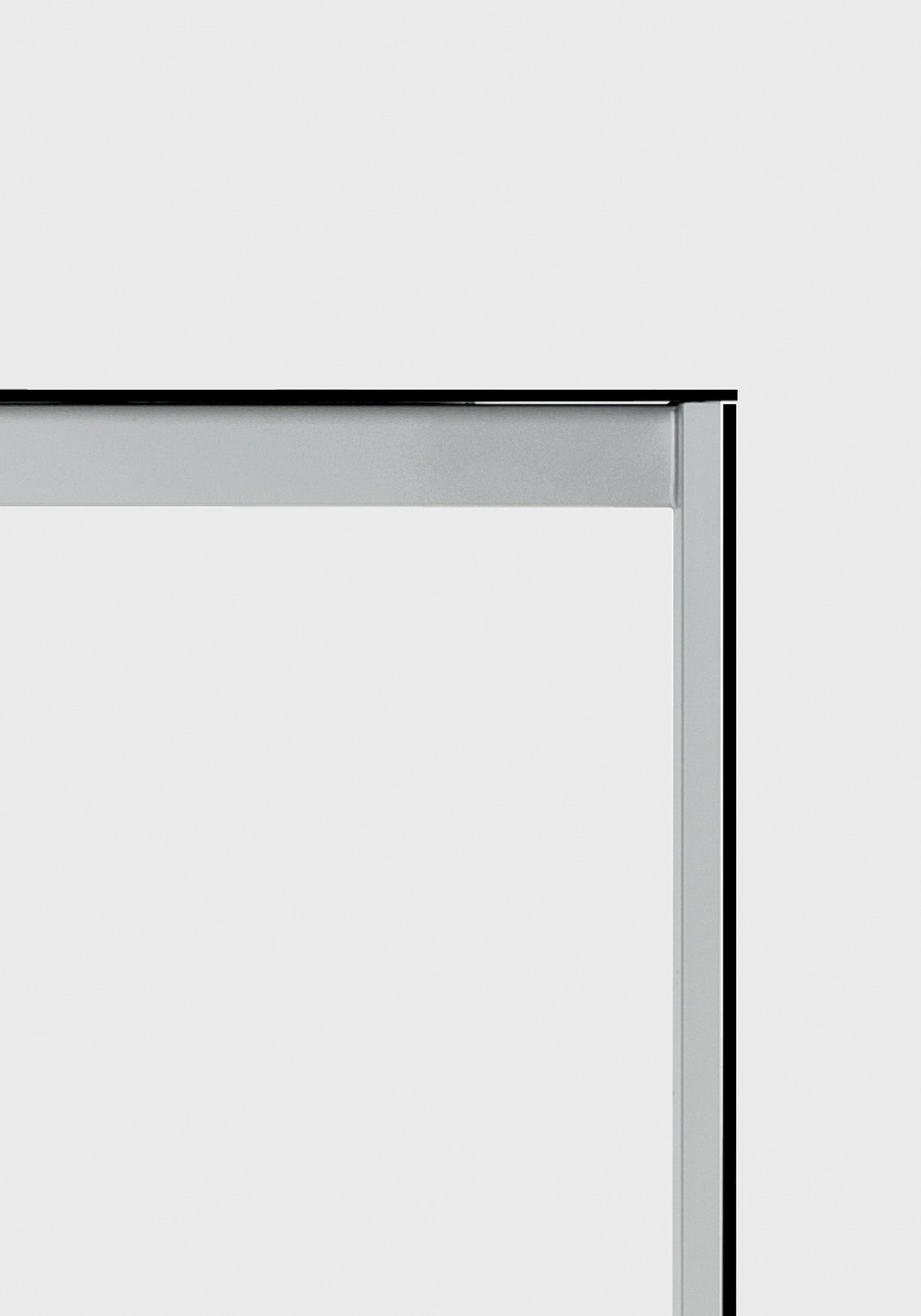 Thin-K Dining Table