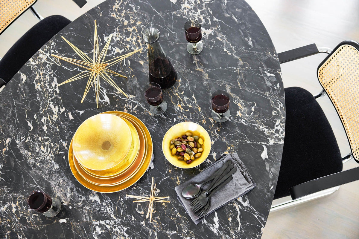 Knoll Saarinen - Oval Dining Table