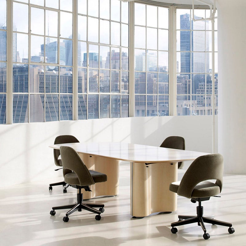 Knoll Saarinen - Executive Armless Chair with 5-Star Base