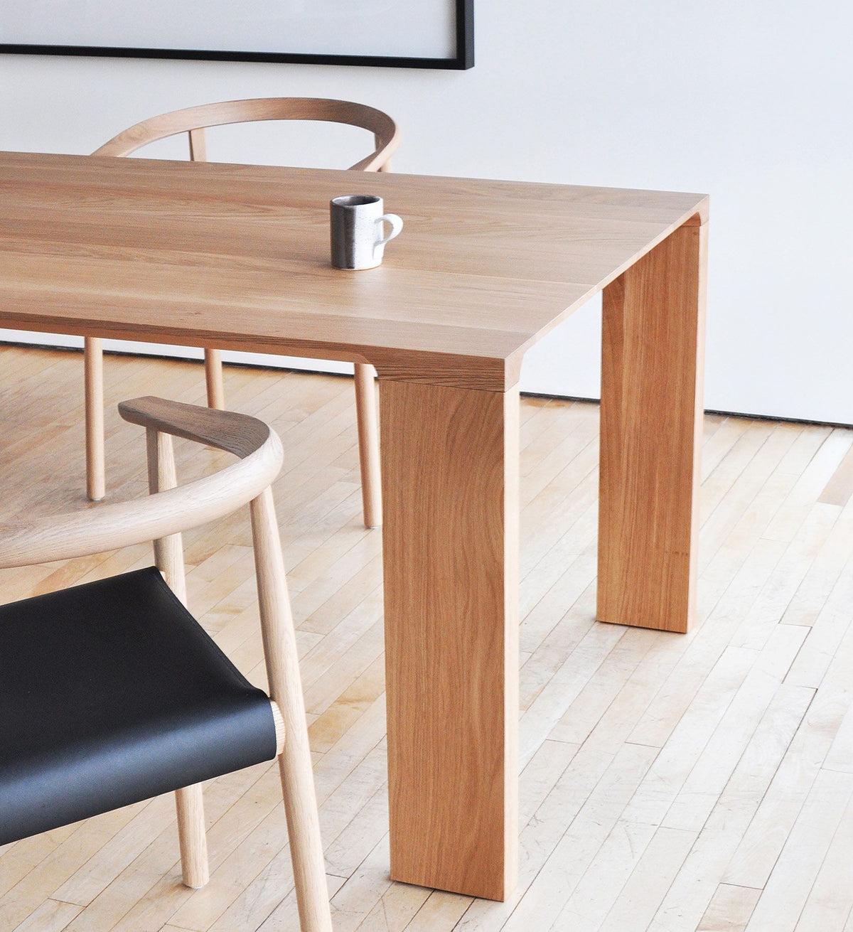 Radii Table by Bensen - gallery 2