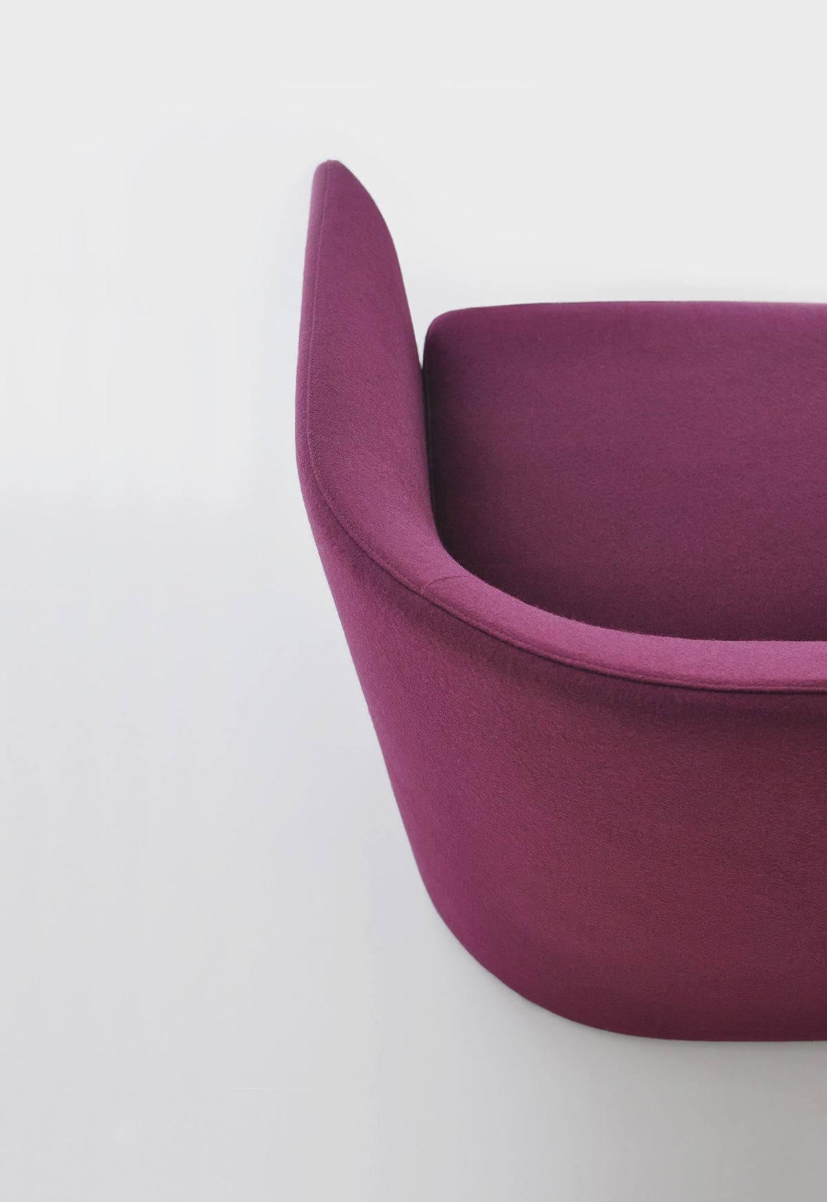 U Sofa by Bensen - gallery 7