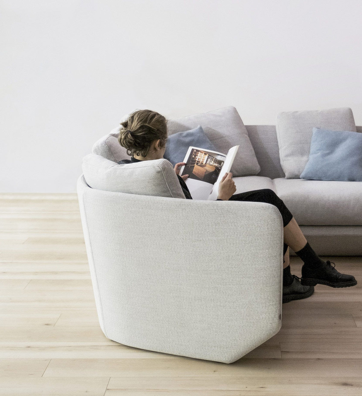 Aura Sectional by Bensen - gallery 2