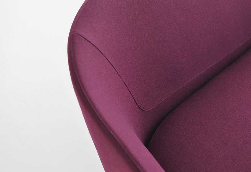 U Sofa by Bensen - gallery 9