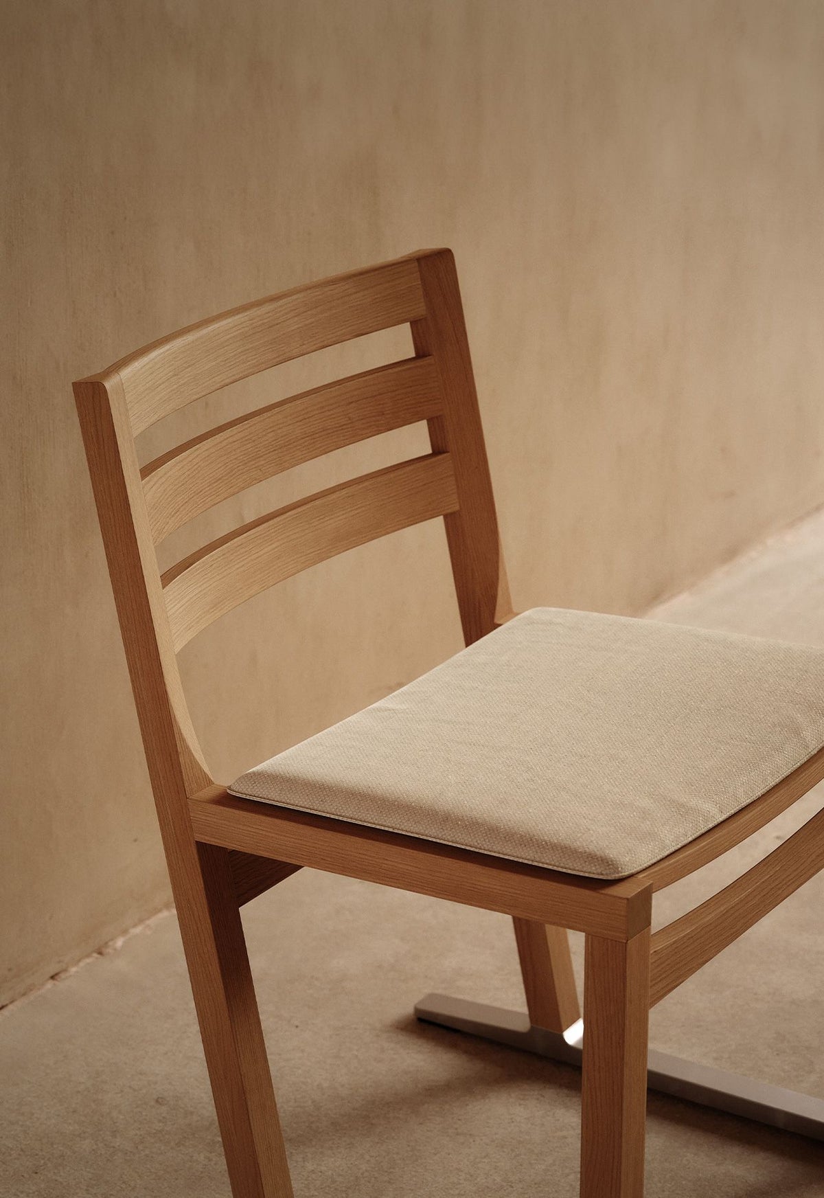 Outdoor Lean Chair by Bensen - gallery 7