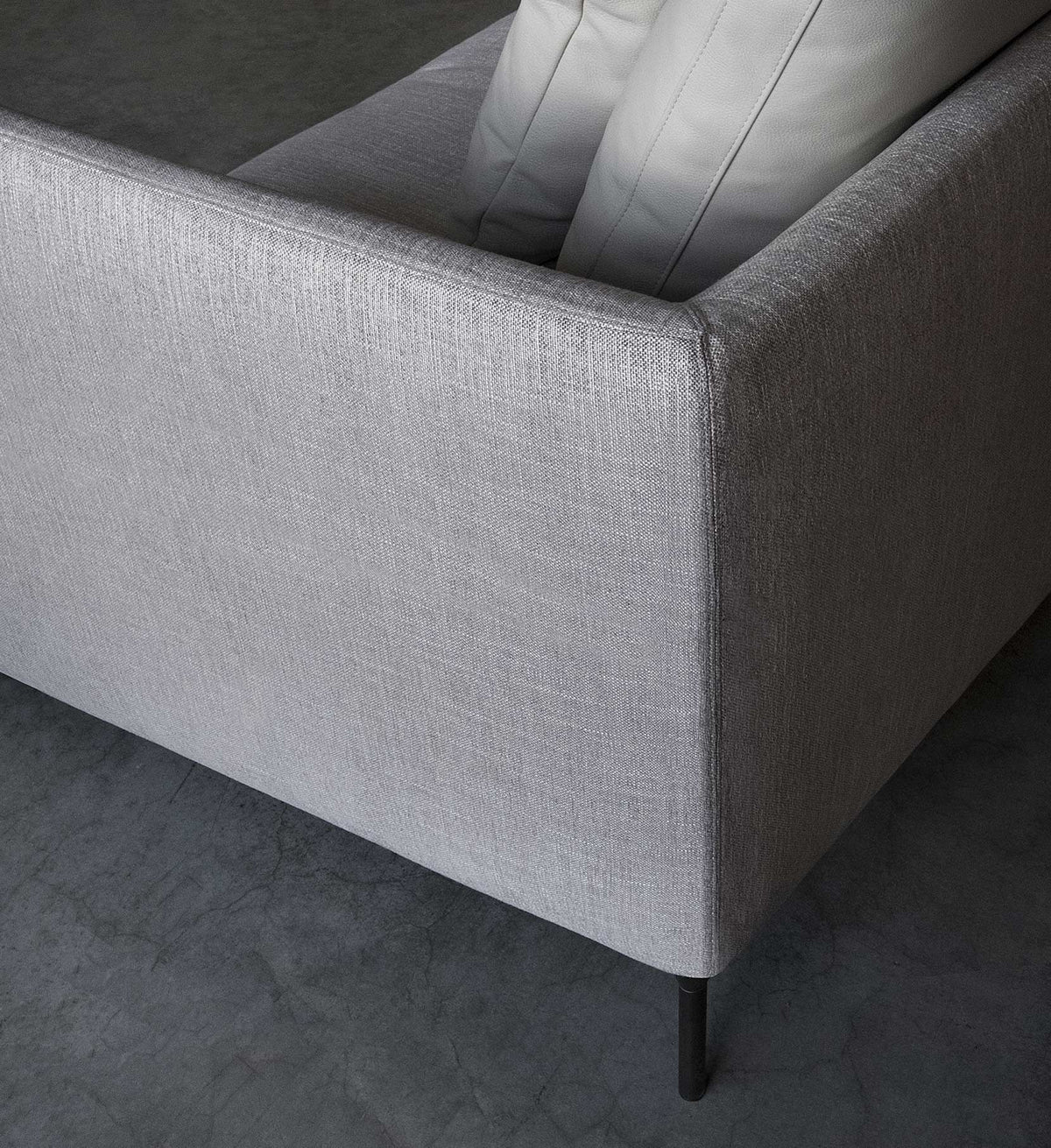 Delta & Delta Sectional by Bensen - gallery 2