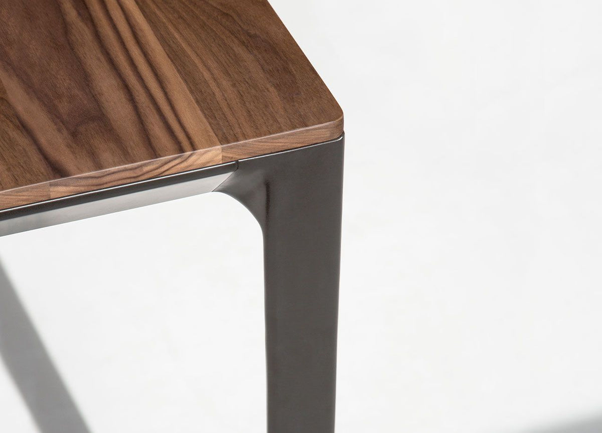 Able Table by Bensen - gallery 4