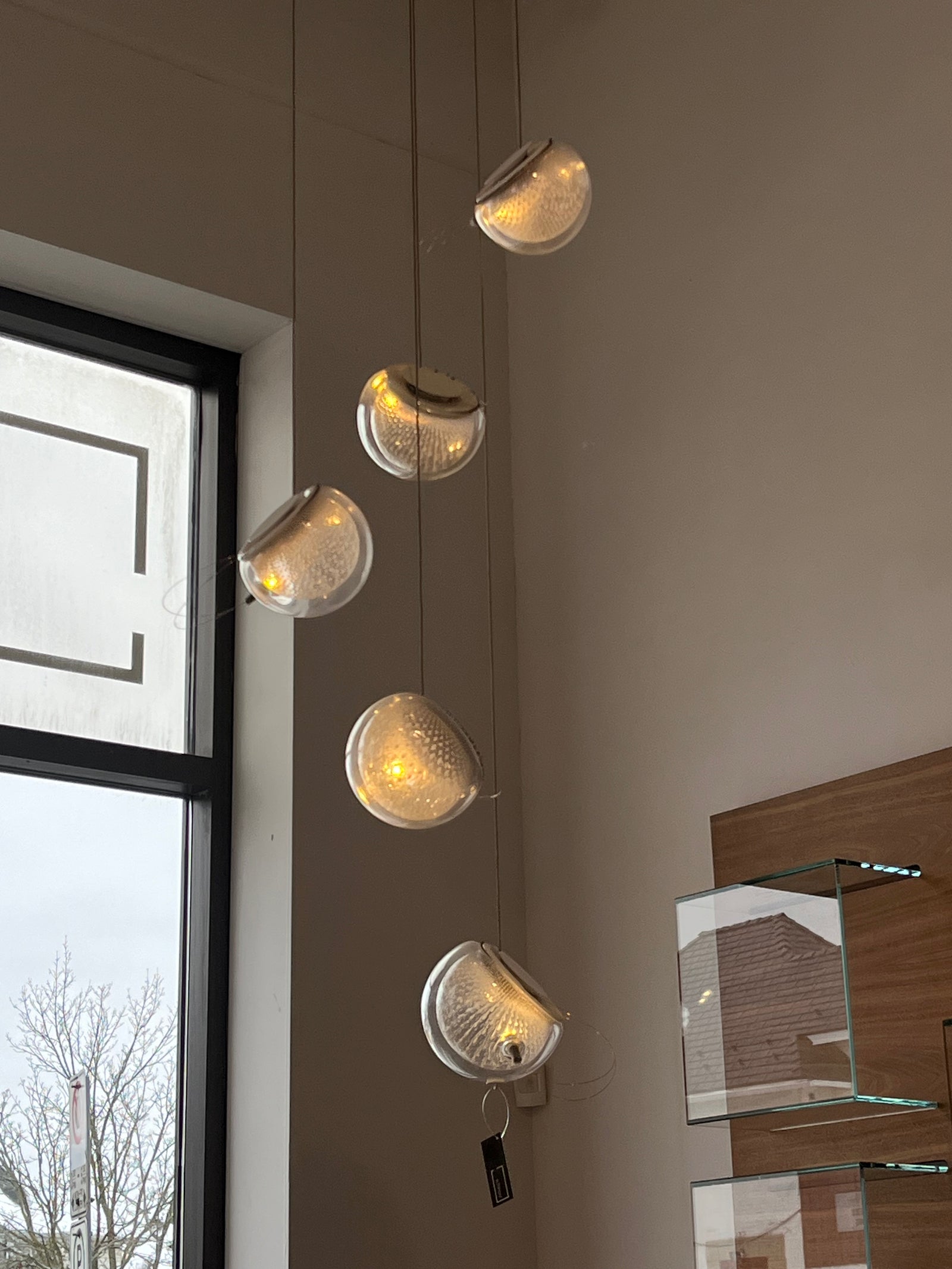 76.11 Lustre par Bocci
