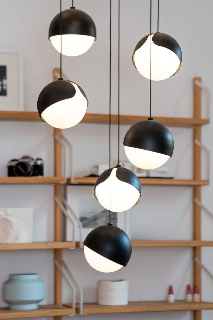 Anony Ohm 07 Chandelier