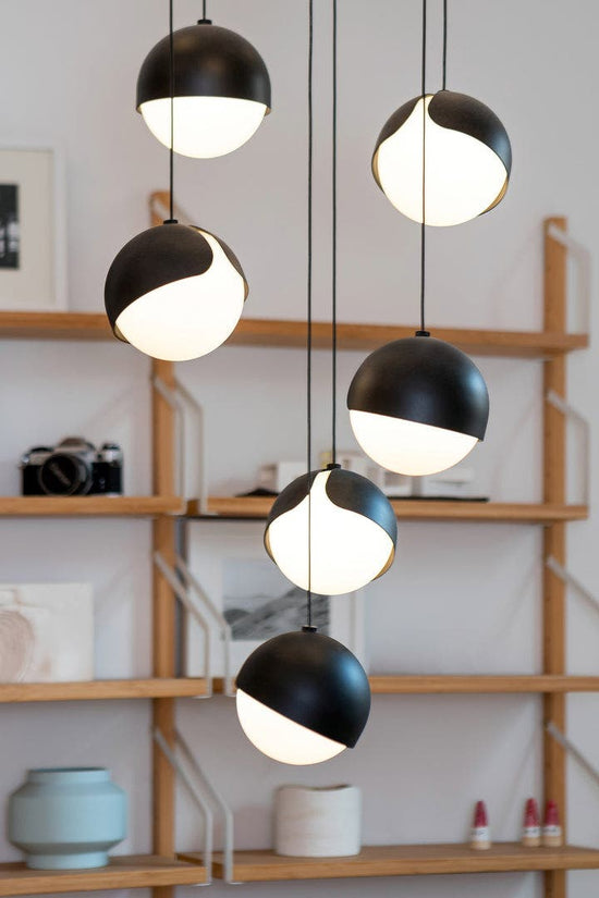 Anony Ohm 07 Chandelier