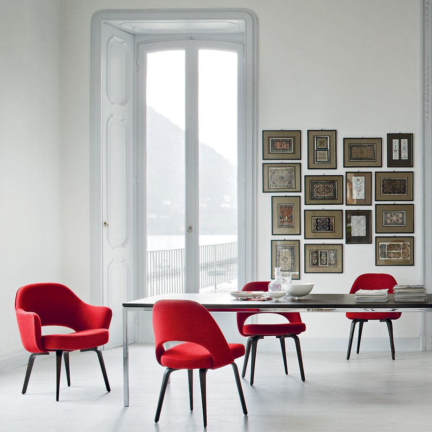 Knoll Saarinen - Executive Arm Chair with Wood Legs