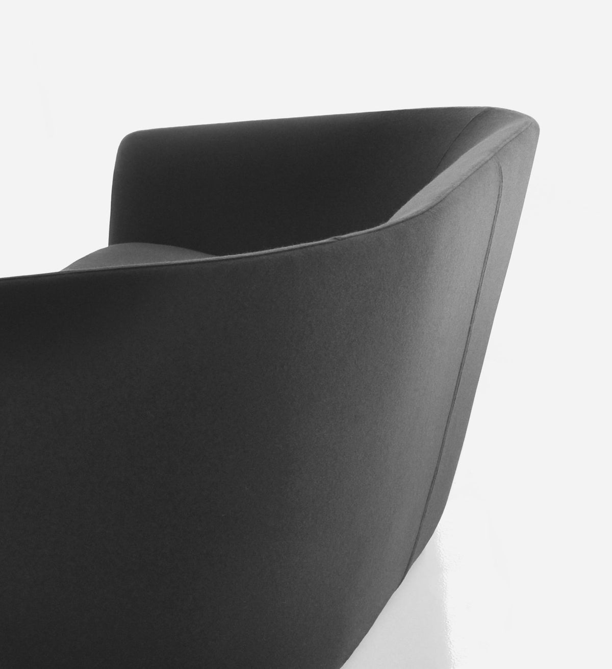 U Sofa by Bensen - gallery 2