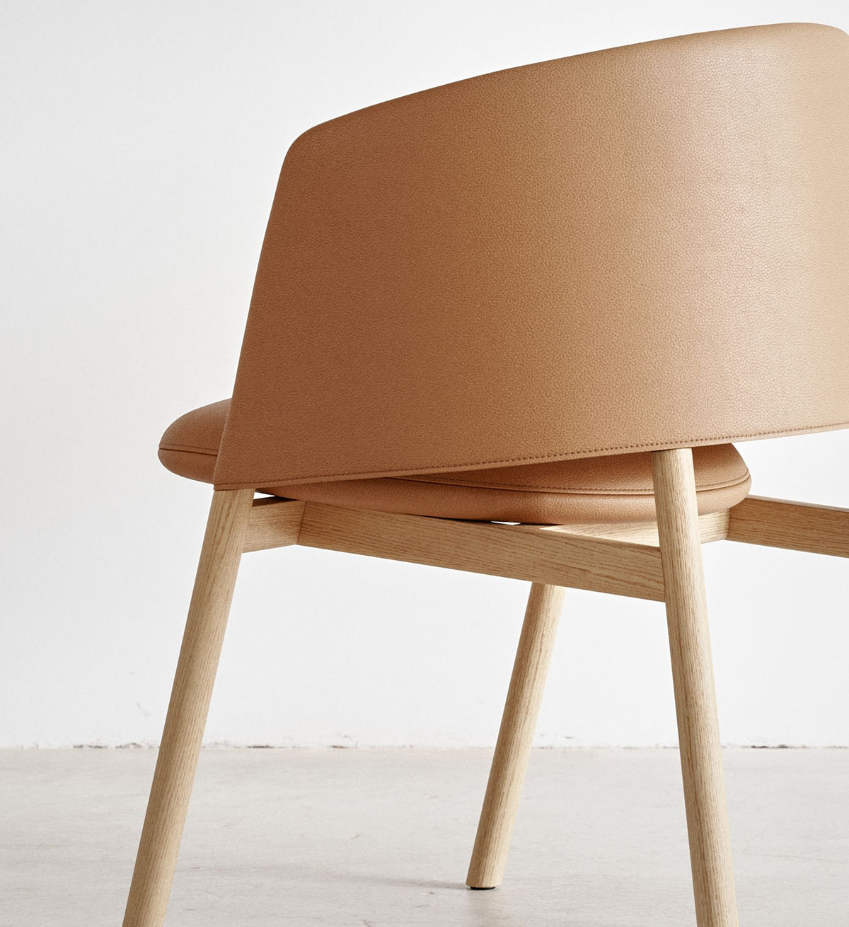 Collar Dining Chair by Bensen - gallery 2