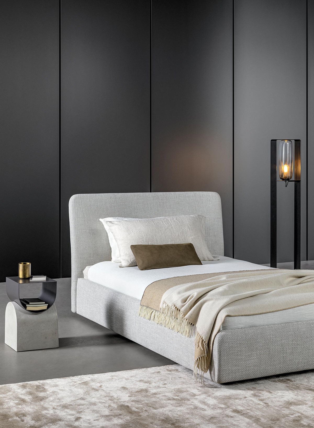 Tonight, Tonight air single bed