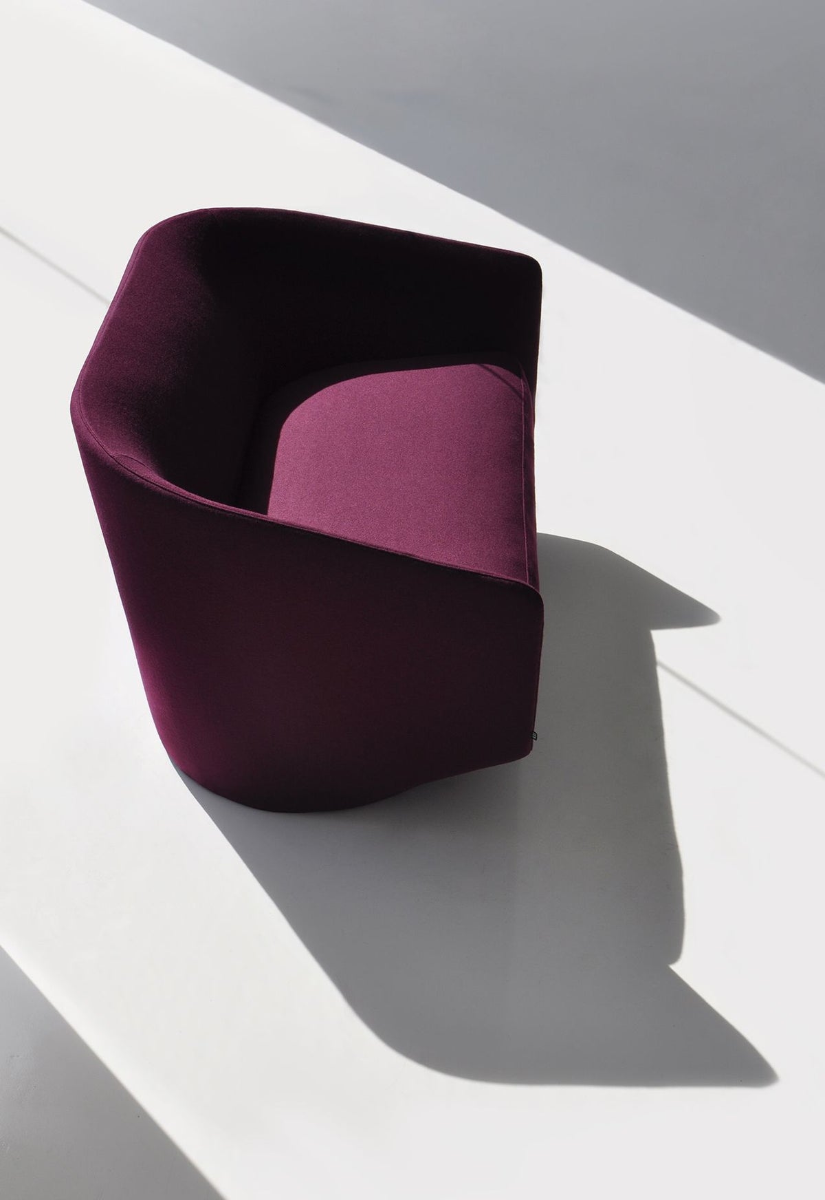 U Sofa by Bensen - gallery 6