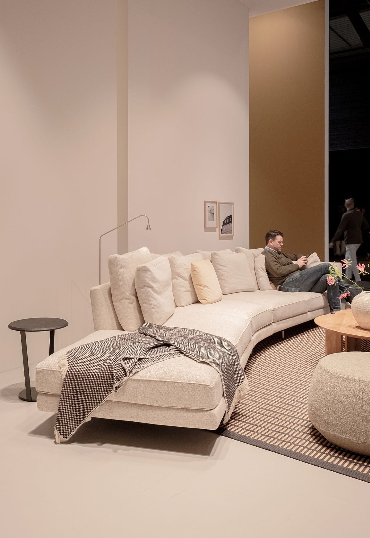Savoy Sectional by Bensen - gallery 13