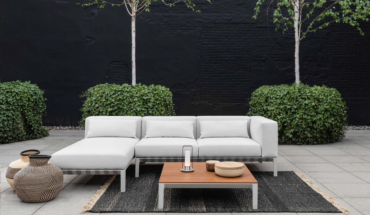 Outdoor Able Table by Bensen - gallery 6