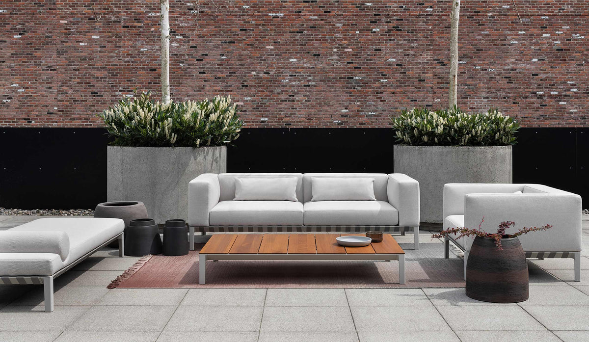 Outdoor Able Table by Bensen - gallery 3