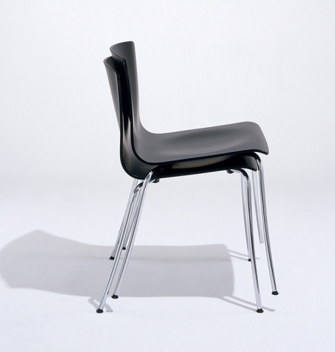 Knoll Vico Magistretti - Cirene Stacking Chair