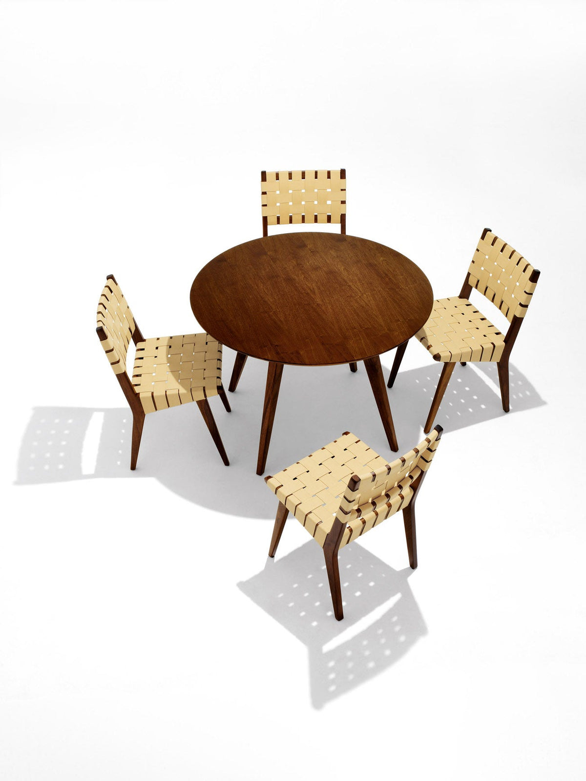 Knoll Jens Risom - Round Dining Table