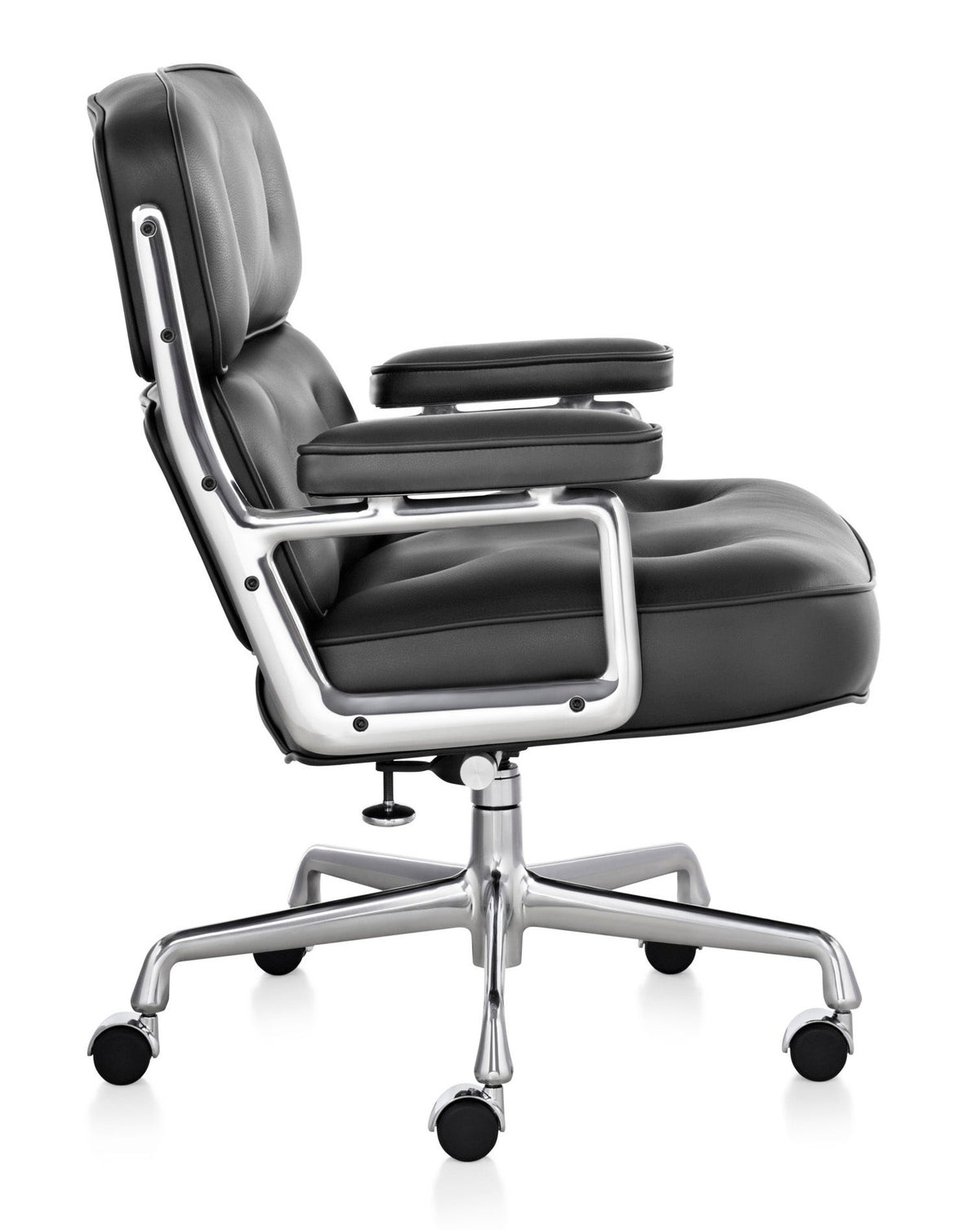 Herman Miller Eames® Executive Chair